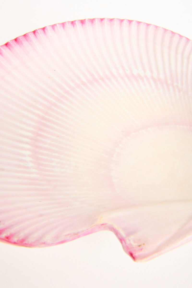 Wedgewood Pink Scallop Shell Plate