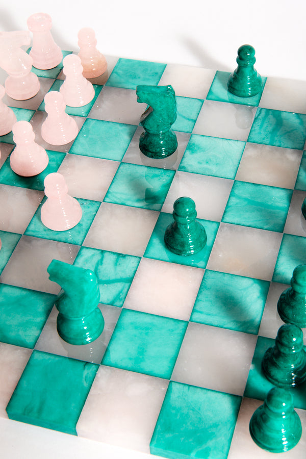 Italian Pale Pink/Malachite Green Large Alabaster Chess Set