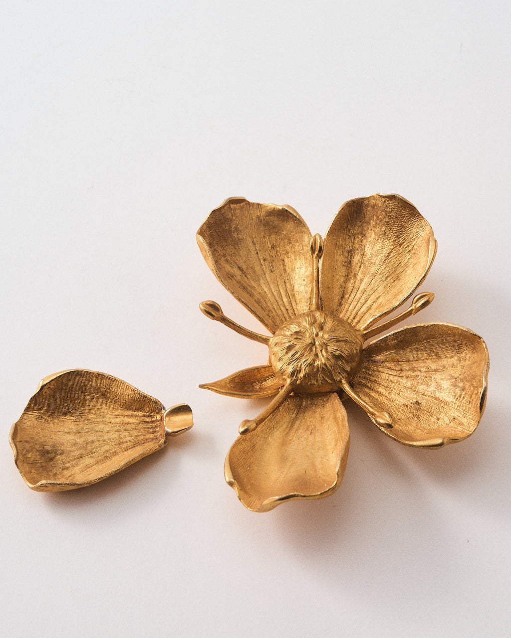 1950s Removable Petal Ashtray – Rosemary Home