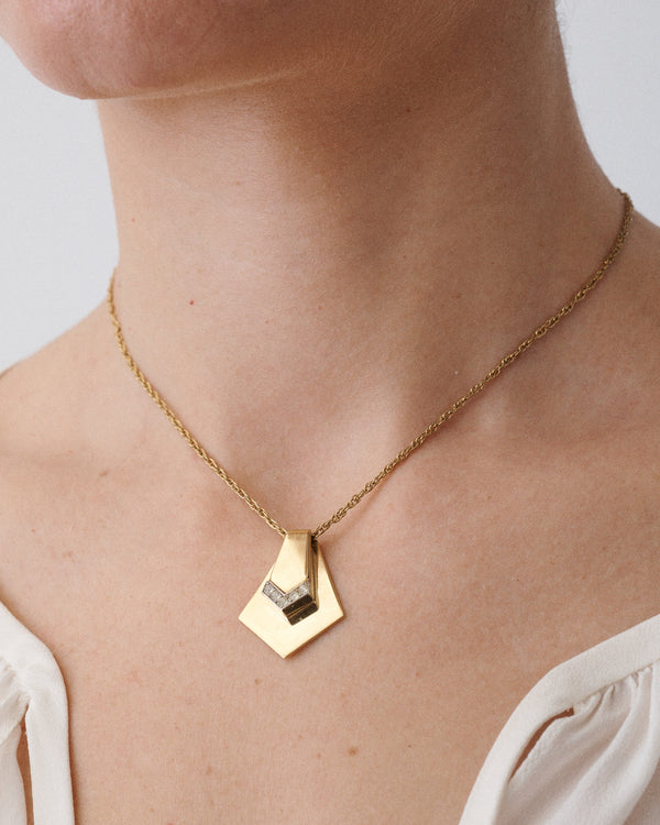 Art Deco Rhinestone Pendant Necklace