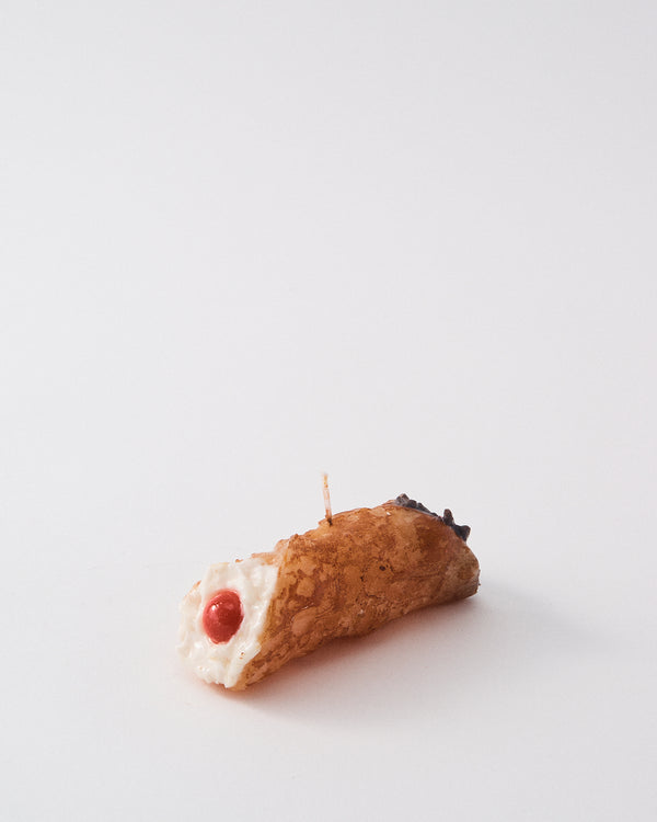 Italian Trompe-l'œil Pastry Candle - Cannoli