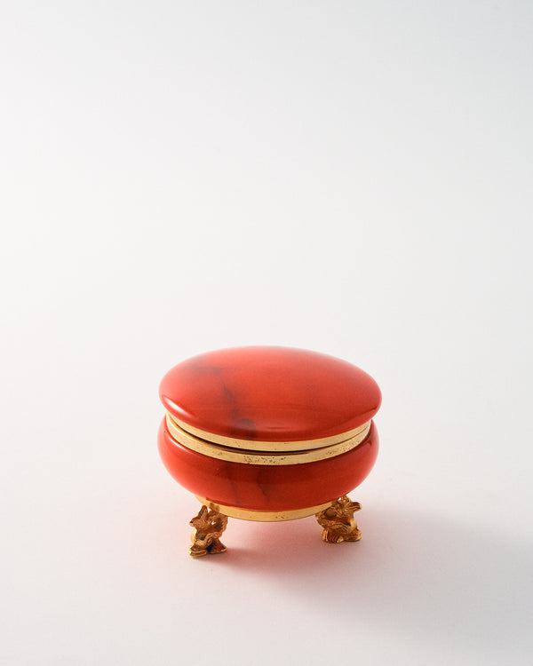 1960s Coral Alabaster Jewelry Pot with Brass Dolphin Feet