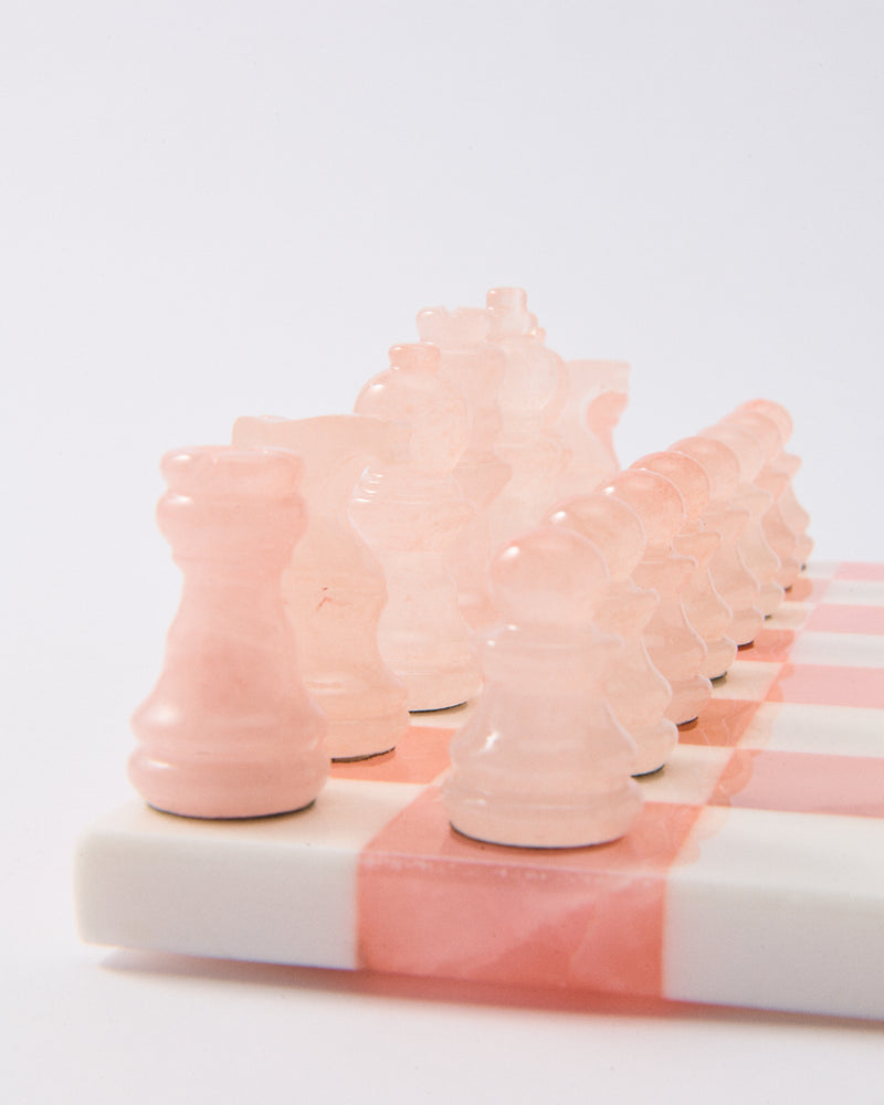 Rose Pink/White Small Italian Alabaster Chess Set