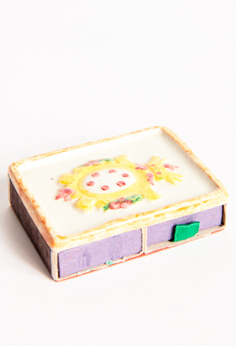 1950s Regal Italian Ceramic Matchbox Holder
