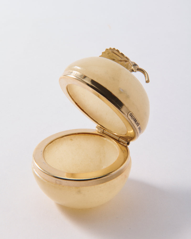 Butter Cream Alabaster Apple Ring Pot