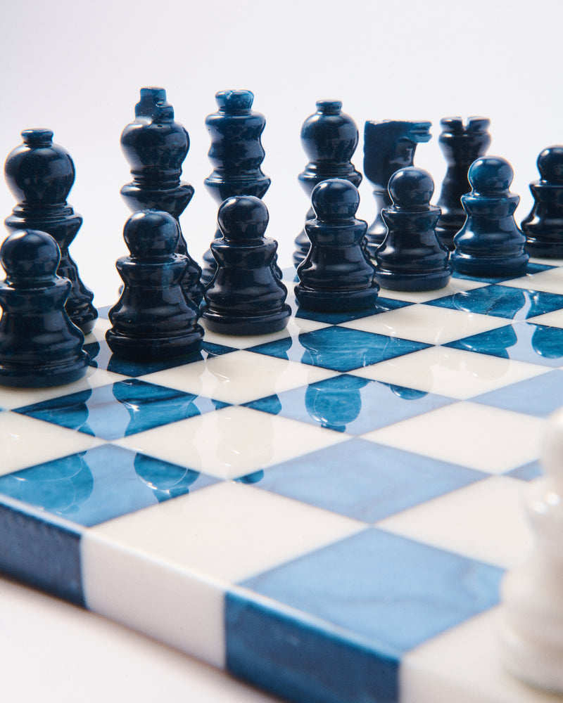 Lapis Blue/White Small Italian Alabaster Chess Set