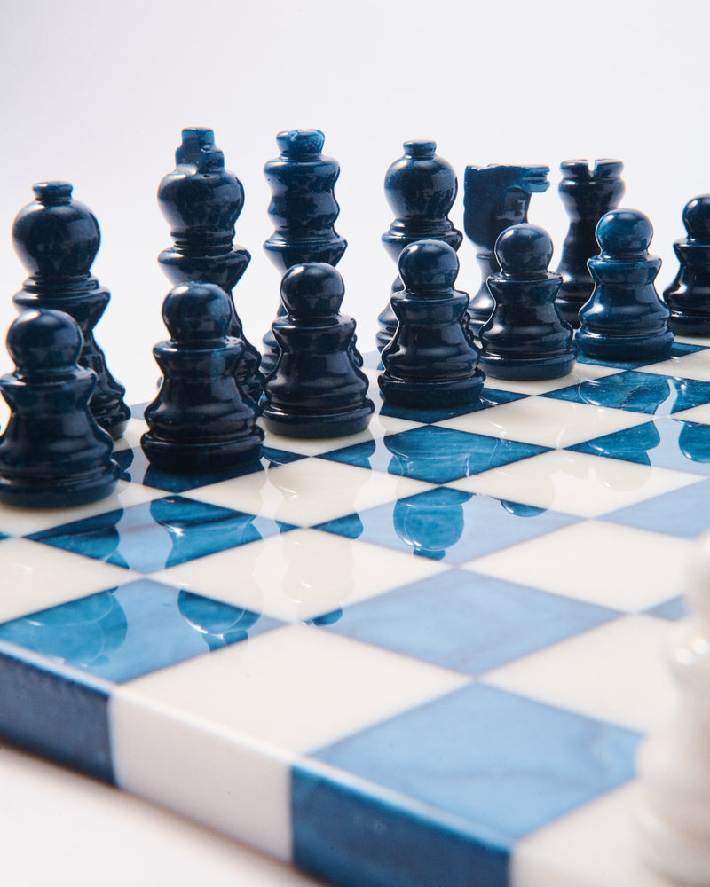 Lapis Blue/White Small Italian Alabaster Chess Set