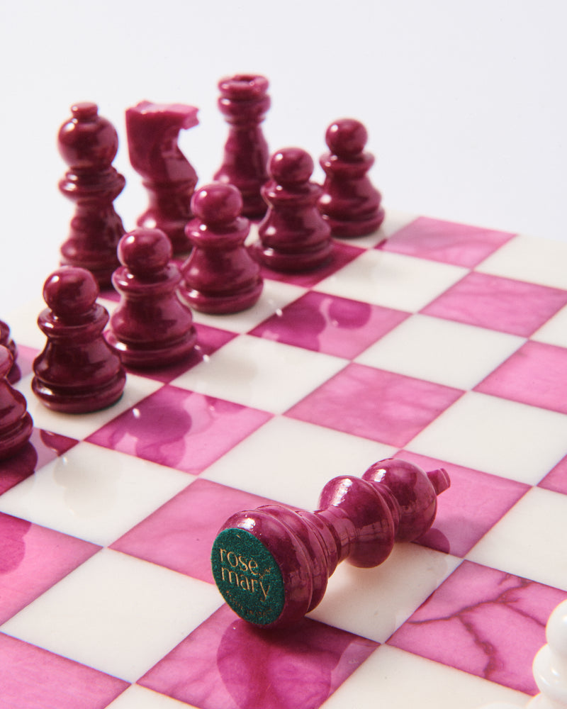 Magenta/White Small Italian Alabaster Chess Set