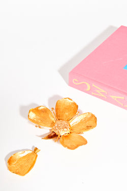 1950s Removable Petal Ashtray