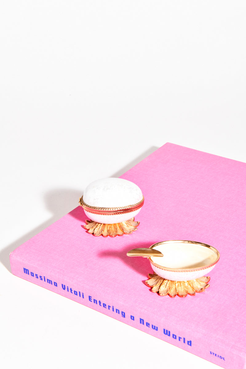 1960s Enamel Egg Lighter/Ashtray Set