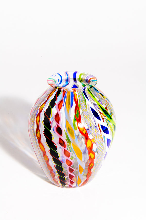 Art Glass Twisted Ribbon/Lattice Vase