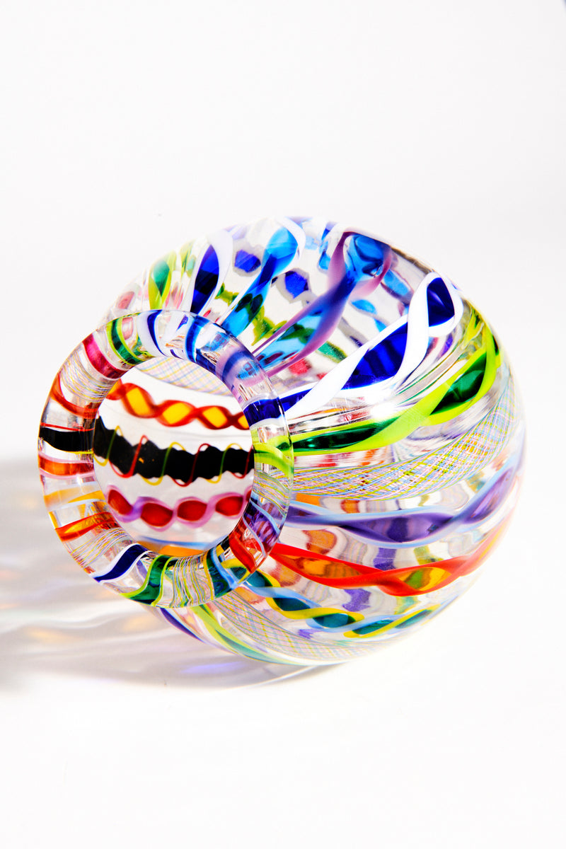 Art Glass Twisted Ribbon/Lattice Vase