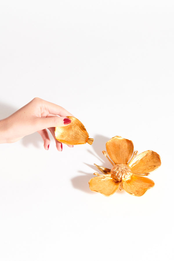 1950s Removable Petal Ashtray