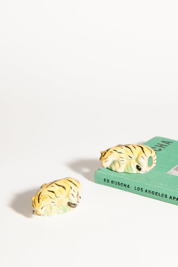 Tiger Salt Pepper Shaker Set