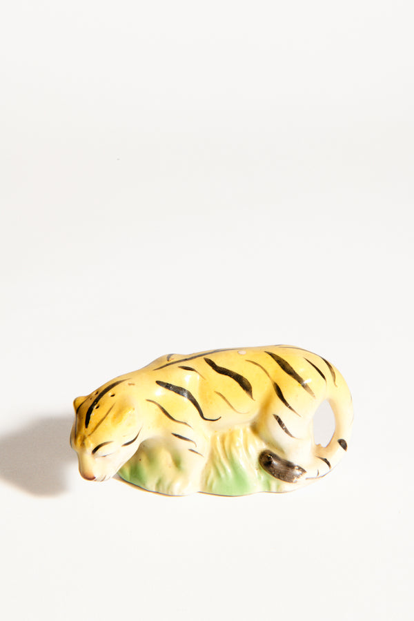 Tiger Salt Pepper Shaker Set