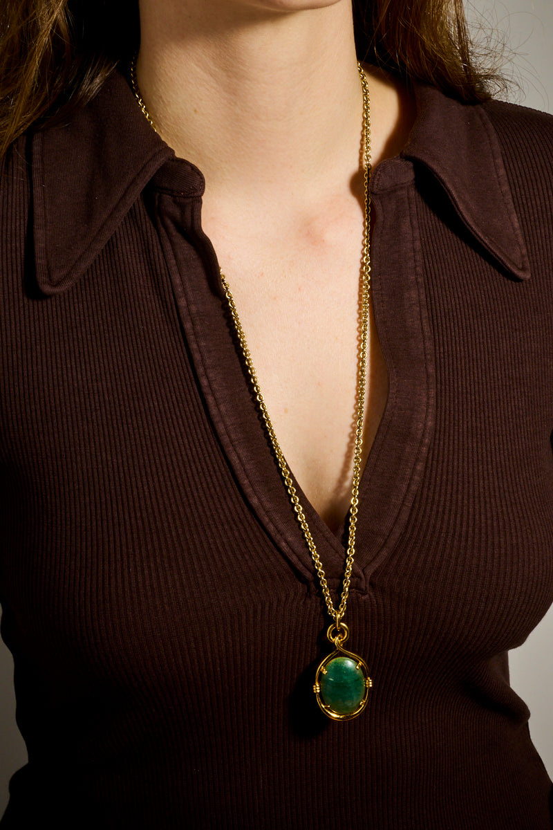 Faux Jade and Gold Oval Pendant Necklace