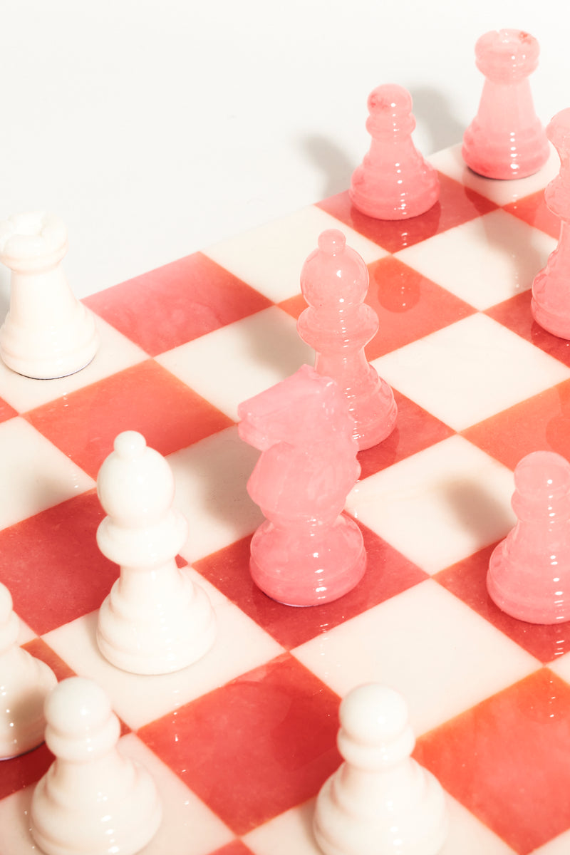 Rose Pink/White Italian Alabaster Large Chess Set